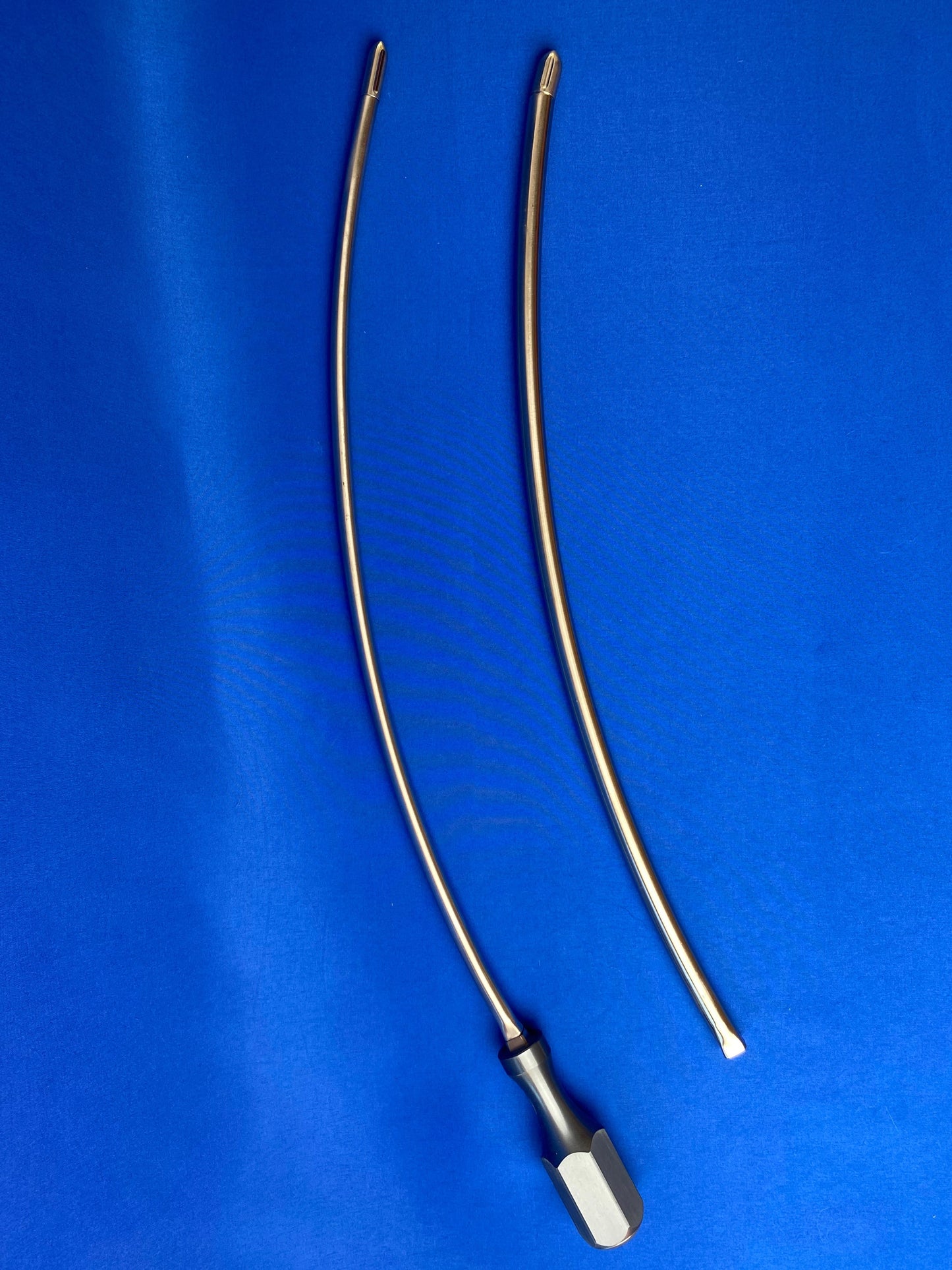 6 and 8mm Slight Curve 50cm Vascular Tunneler Kit